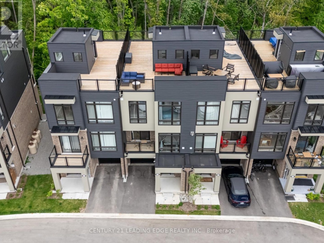105 MARINA VILLAGE DRIVE, Georgian Bay (Baxter)