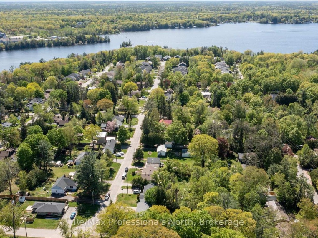 110 FRASER STREET, Gravenhurst (Muskoka (S))