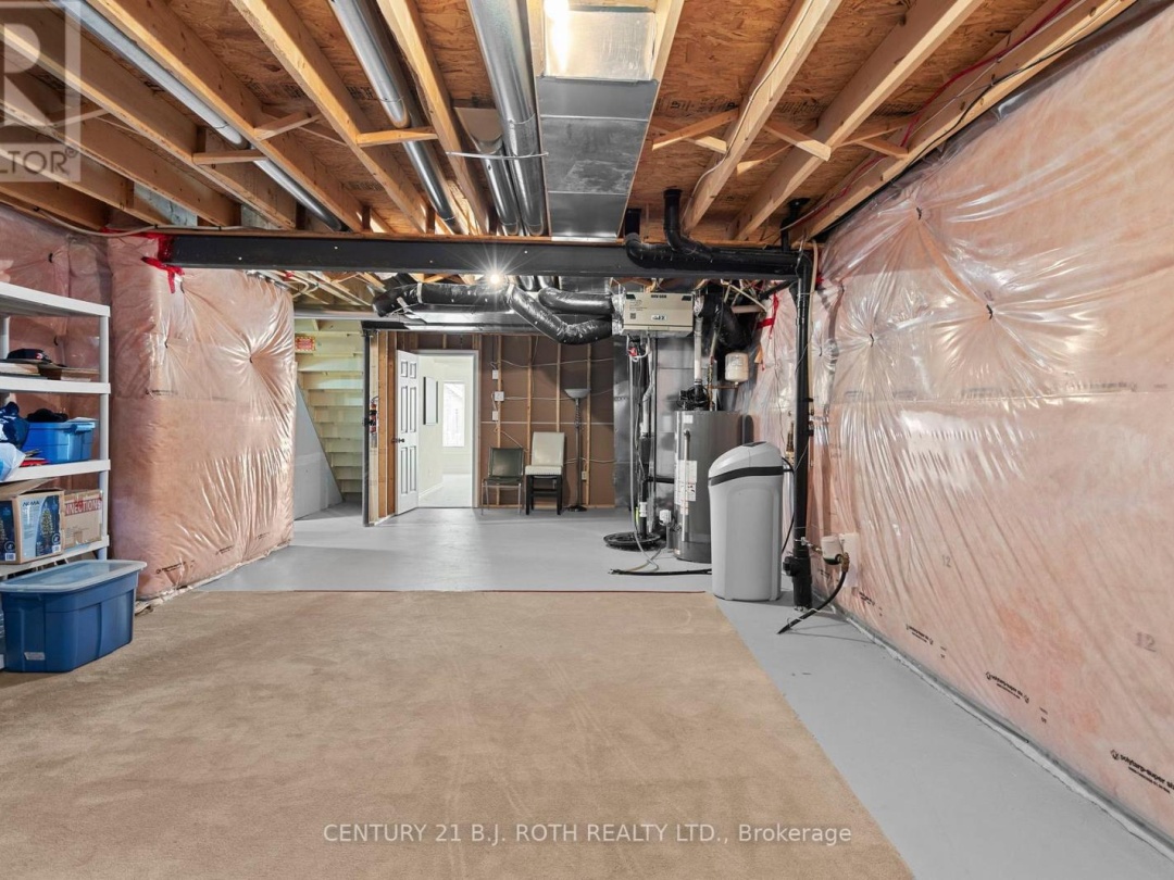 8 CANTERBURY CIRCLE, 