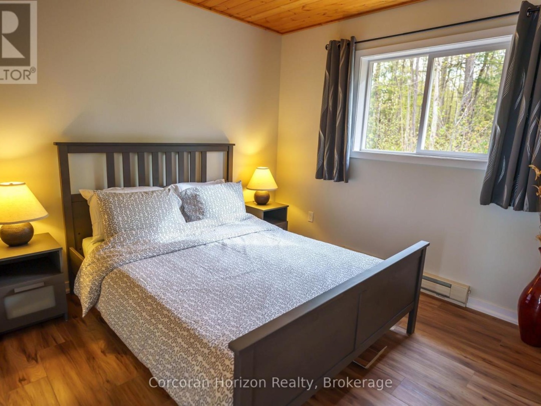 9316 GEORGIAN BAY SHORE ROAD, Georgian Bay