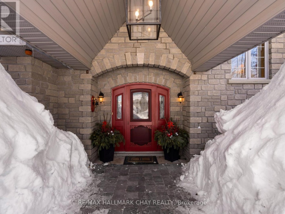 3778 VASEY ROAD, Tay