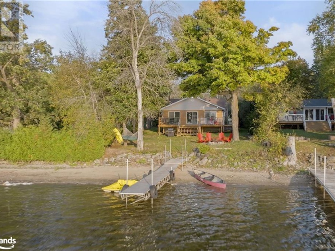 119 Campbell Beach Road, Dalrymple Lake