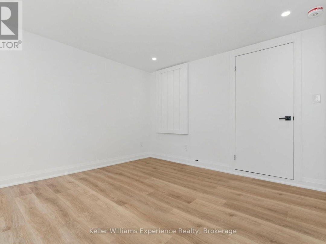 3355 MUSKOKA STREET, 