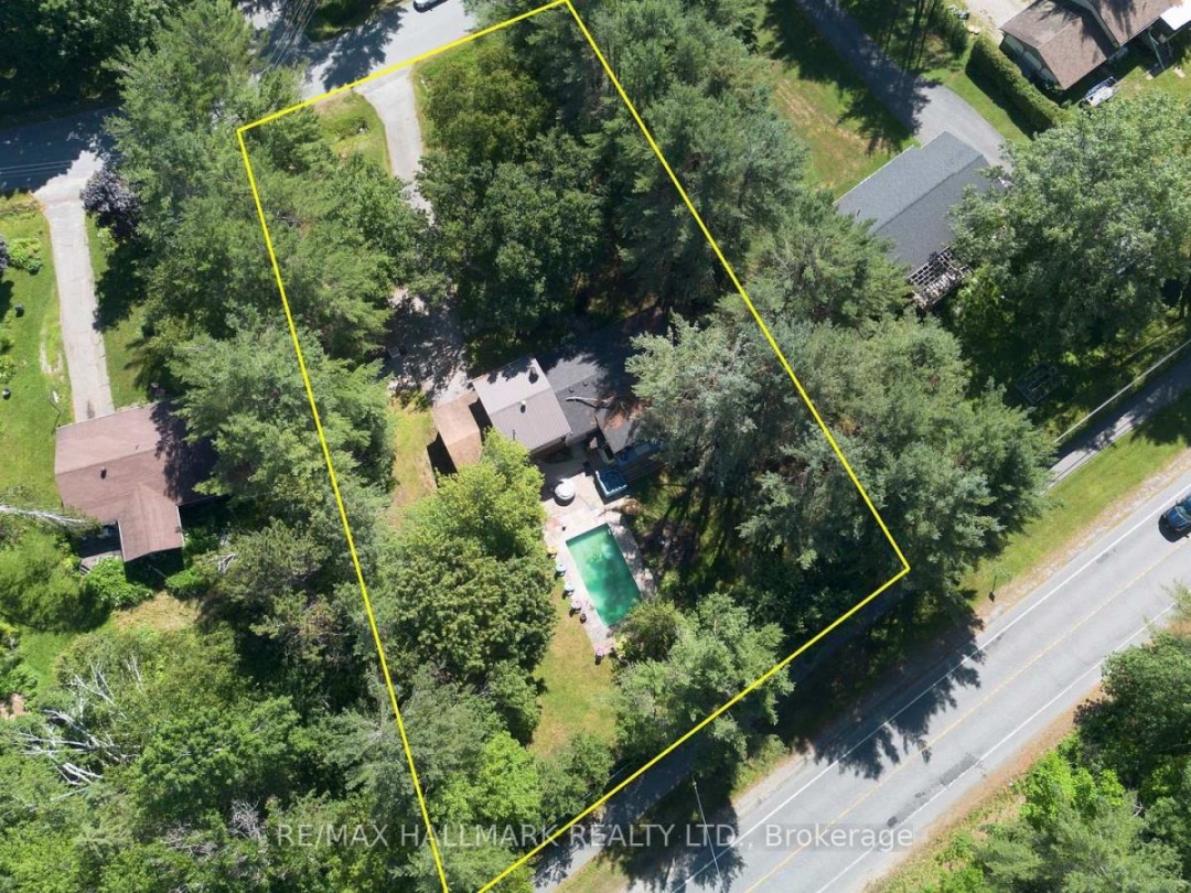 14 SELLENS AVENUE, Bracebridge (Macaulay)