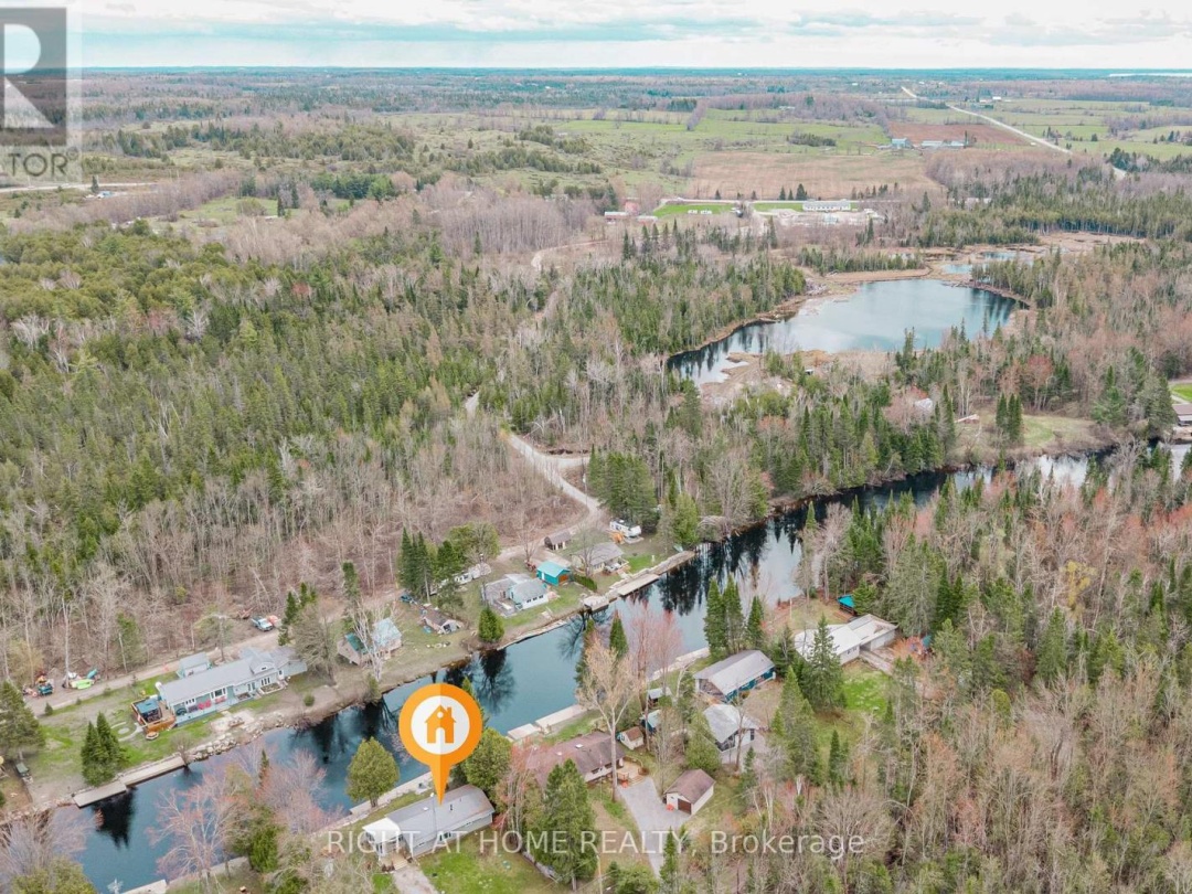 369 SOUTHAM DRIVE, Burnt River