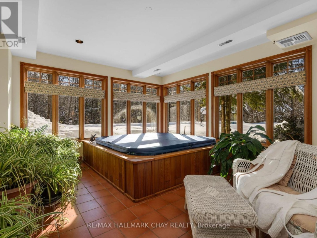 3778 VASEY ROAD, Tay