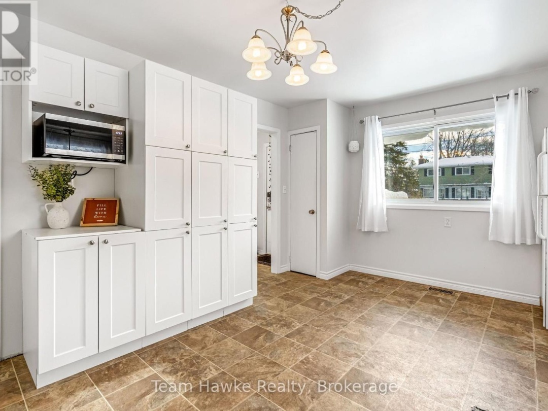 264 KINGFISHER AVENUE, 