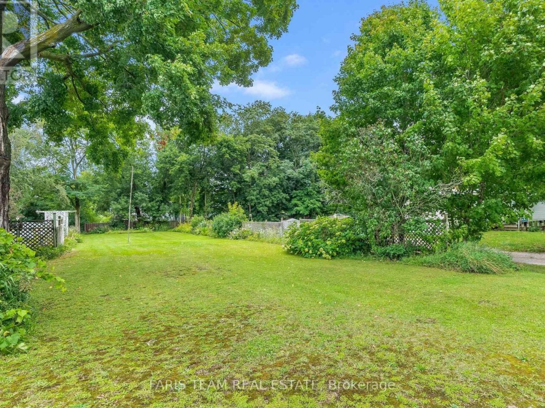305 OUIDA STREET, Tay (Waubaushene)