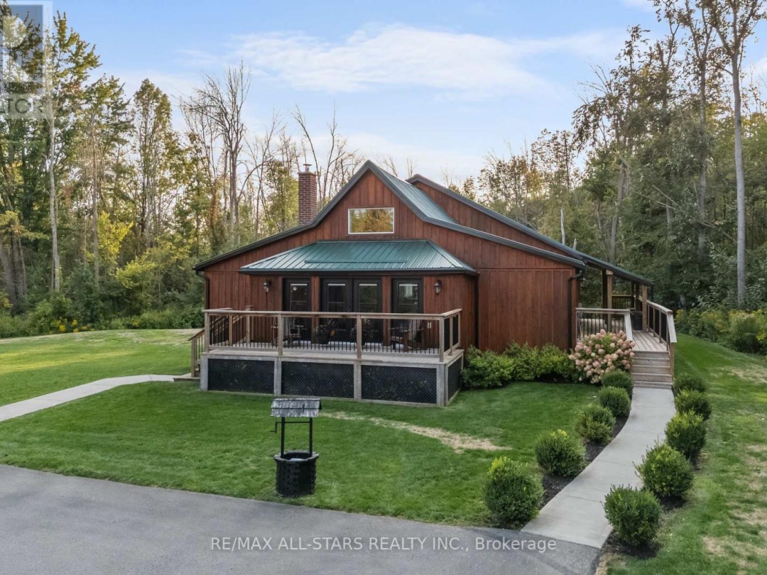36 STINSON'S BAY ROAD, 