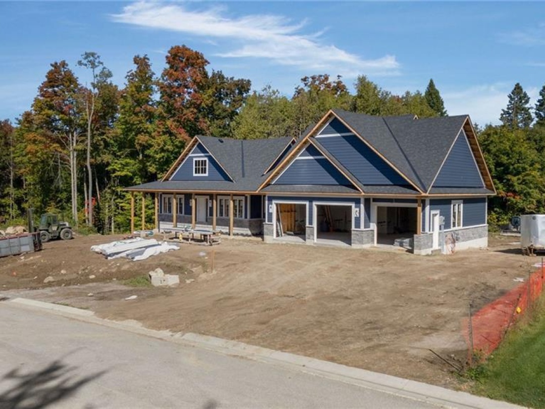 66 Thoroughbred Drive, Oro-Medonte