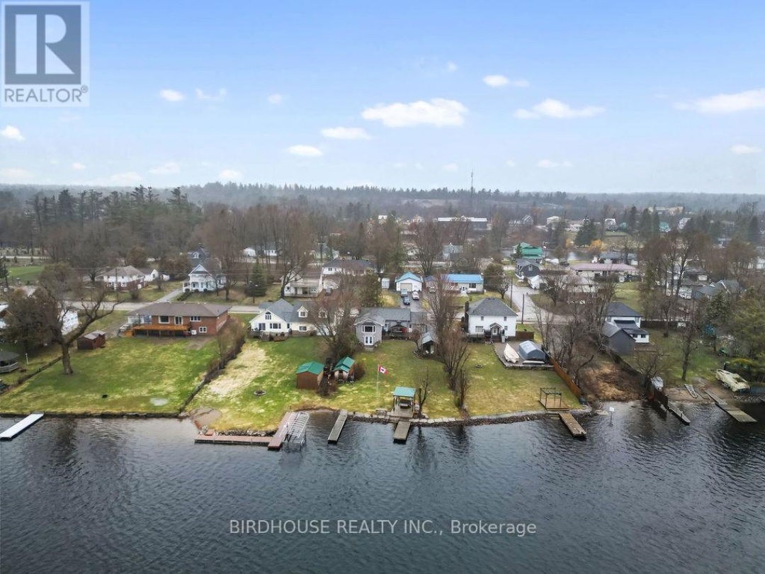 47 NORTH WATER STREET, Gull River