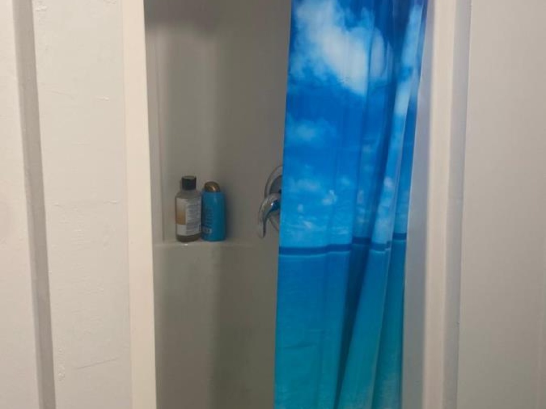 385 & 387 WEST STREET N, 