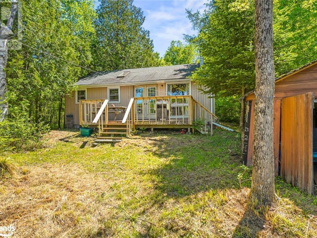 1037 Dudley Road, South Portage Lake