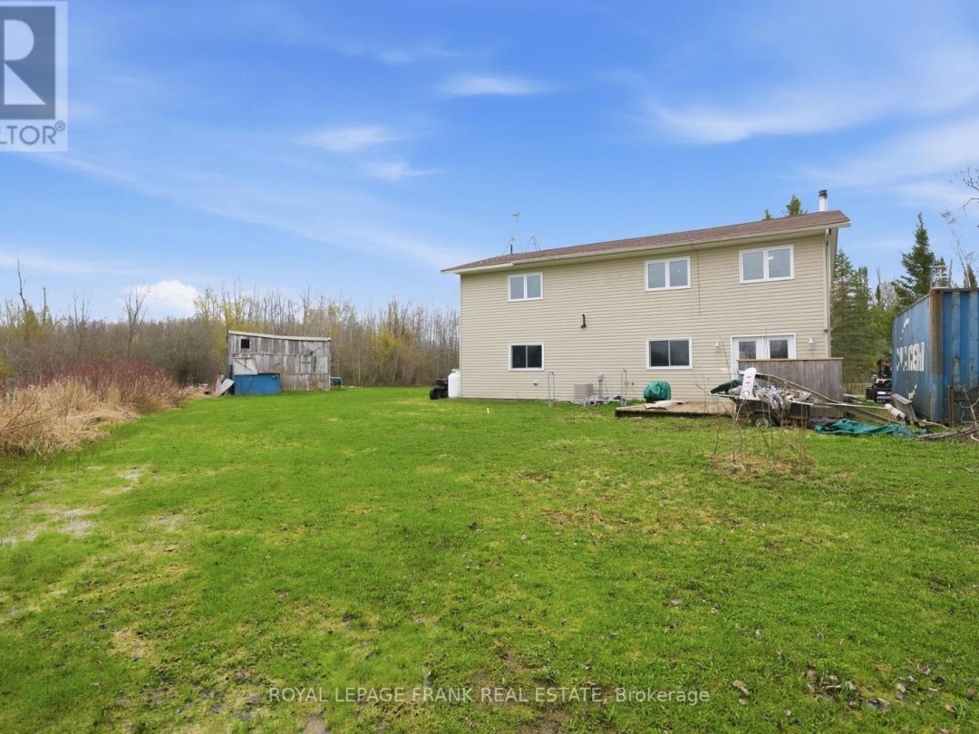 879 LINDEN VALLEY ROAD, Kawartha Lakes (Mariposa)