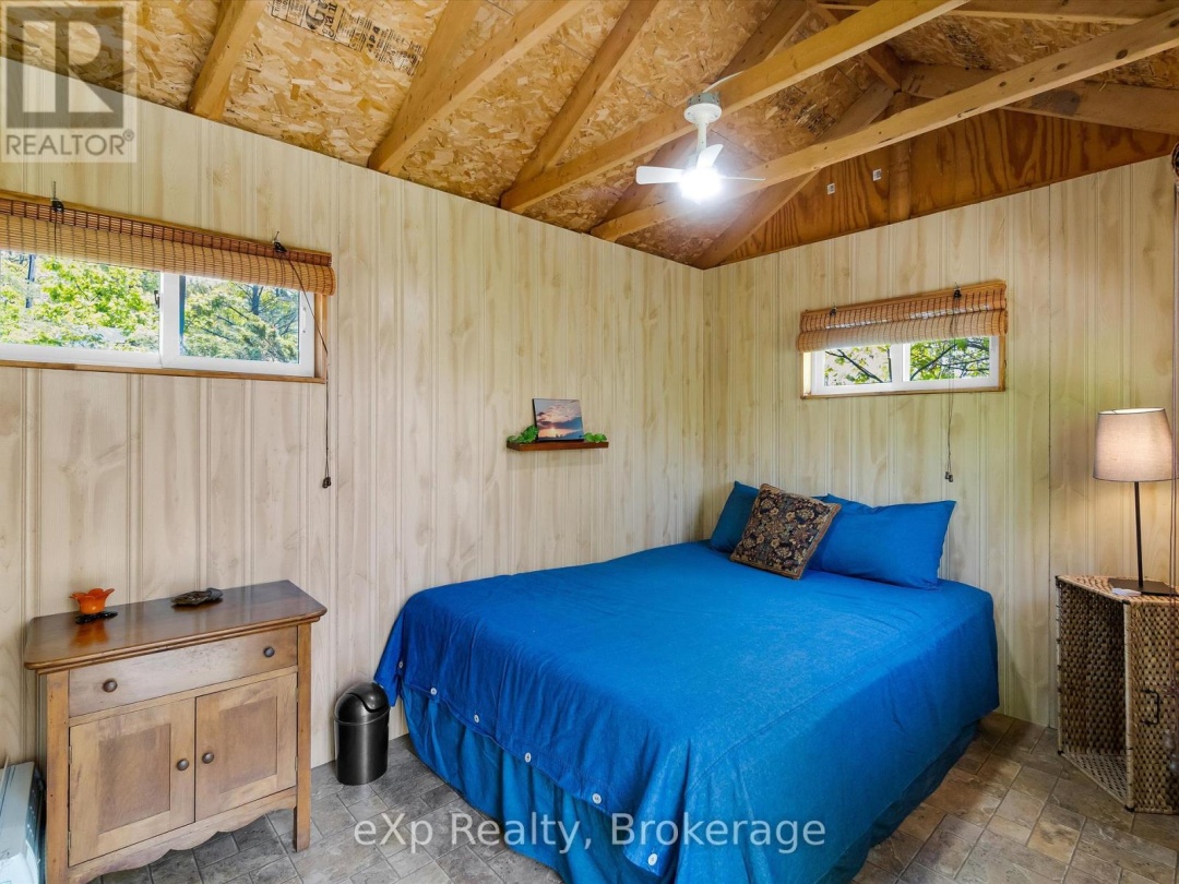 6646 1040LITTLEBEAUSOLEIL ISLAND, Georgian Bay