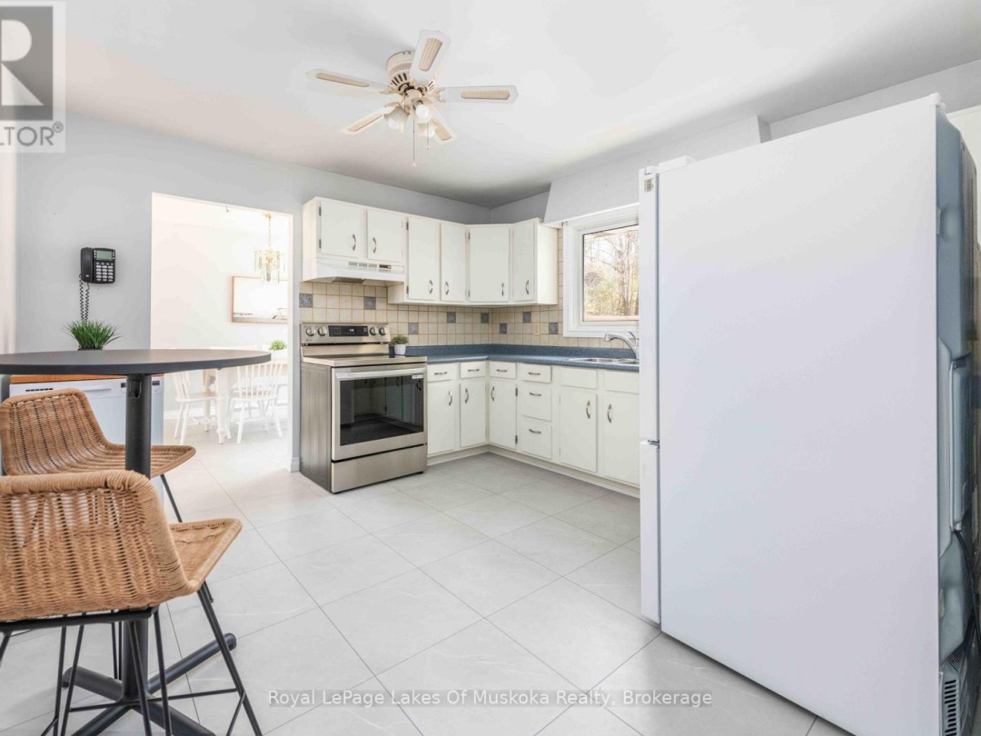 873 MUSKOKA 3 ROAD N, Huntsville (Chaffey)
