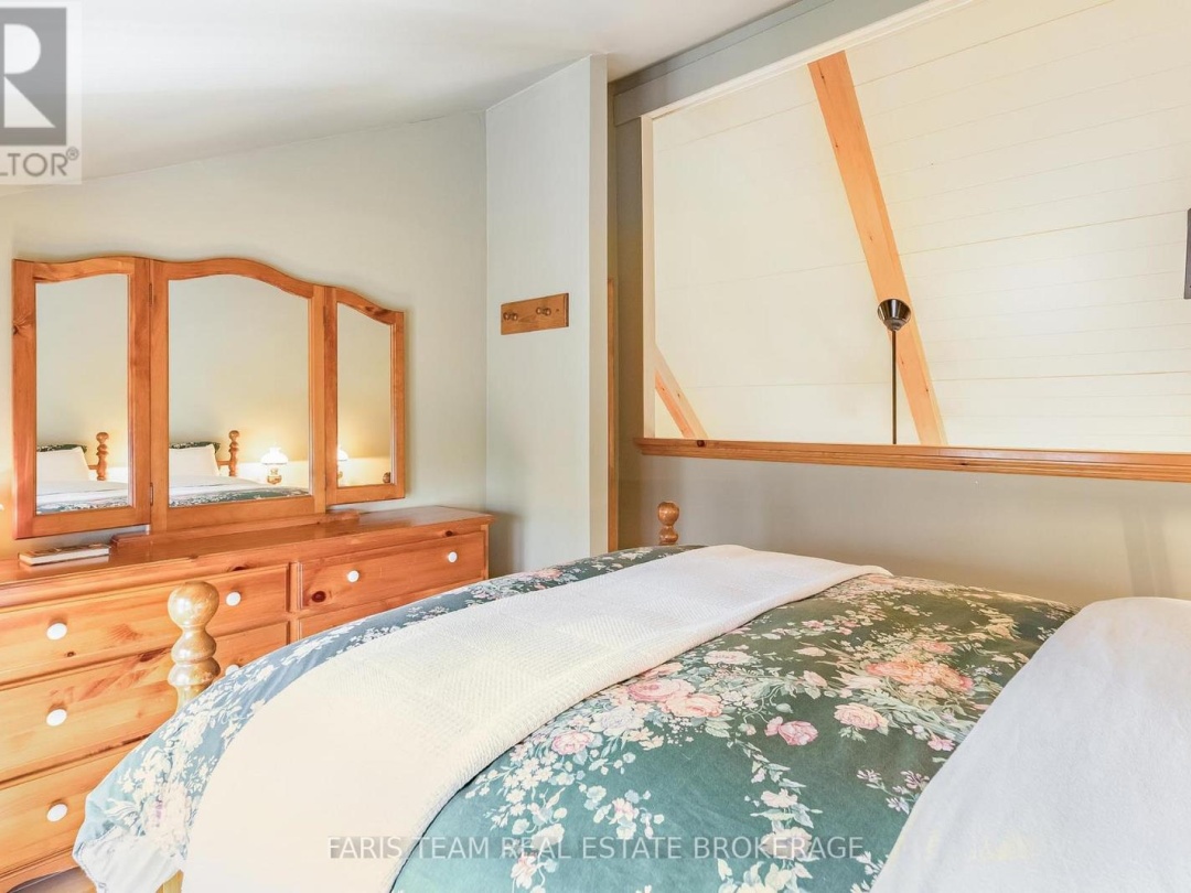 46 HURONWOODS DRIVE, Oro-Medonte (Sugarbush)