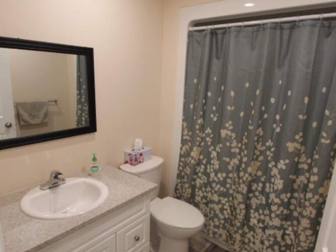 47 NEED STREET, Kawartha Lakes (Bobcaygeon)