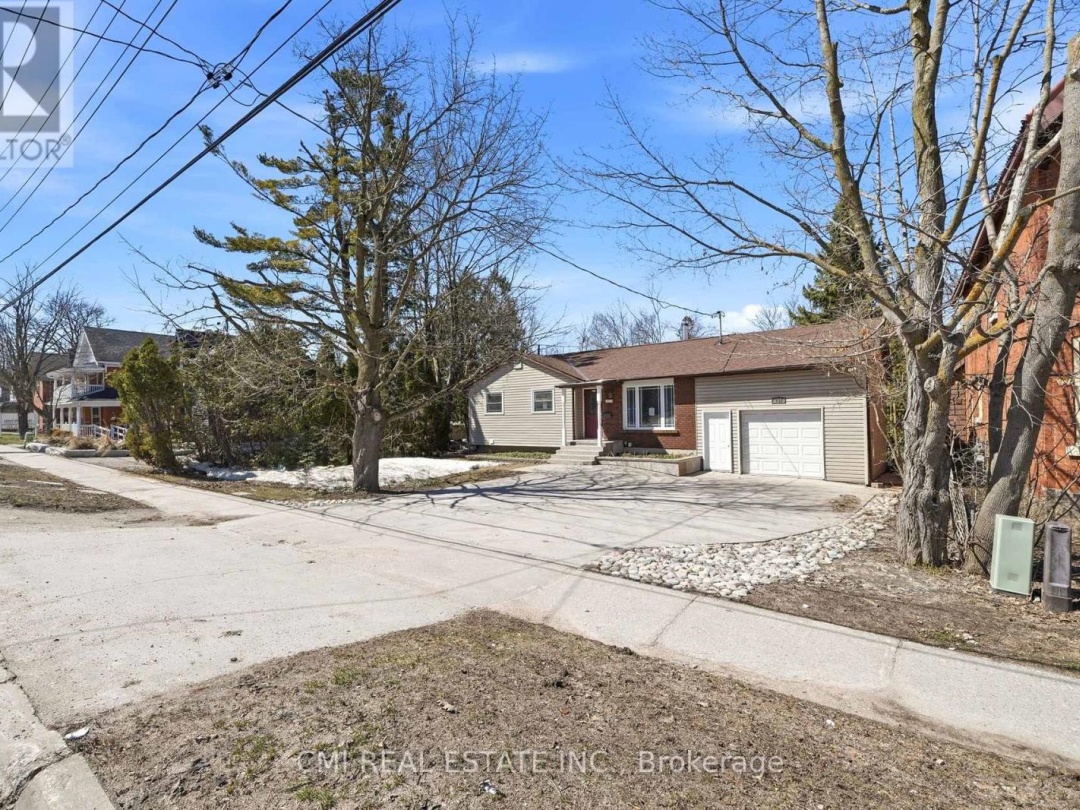 268 MISSISSAGA STREET W, Orillia