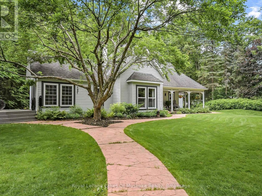 103 SOUTHBANK DRIVE, Muskoka River