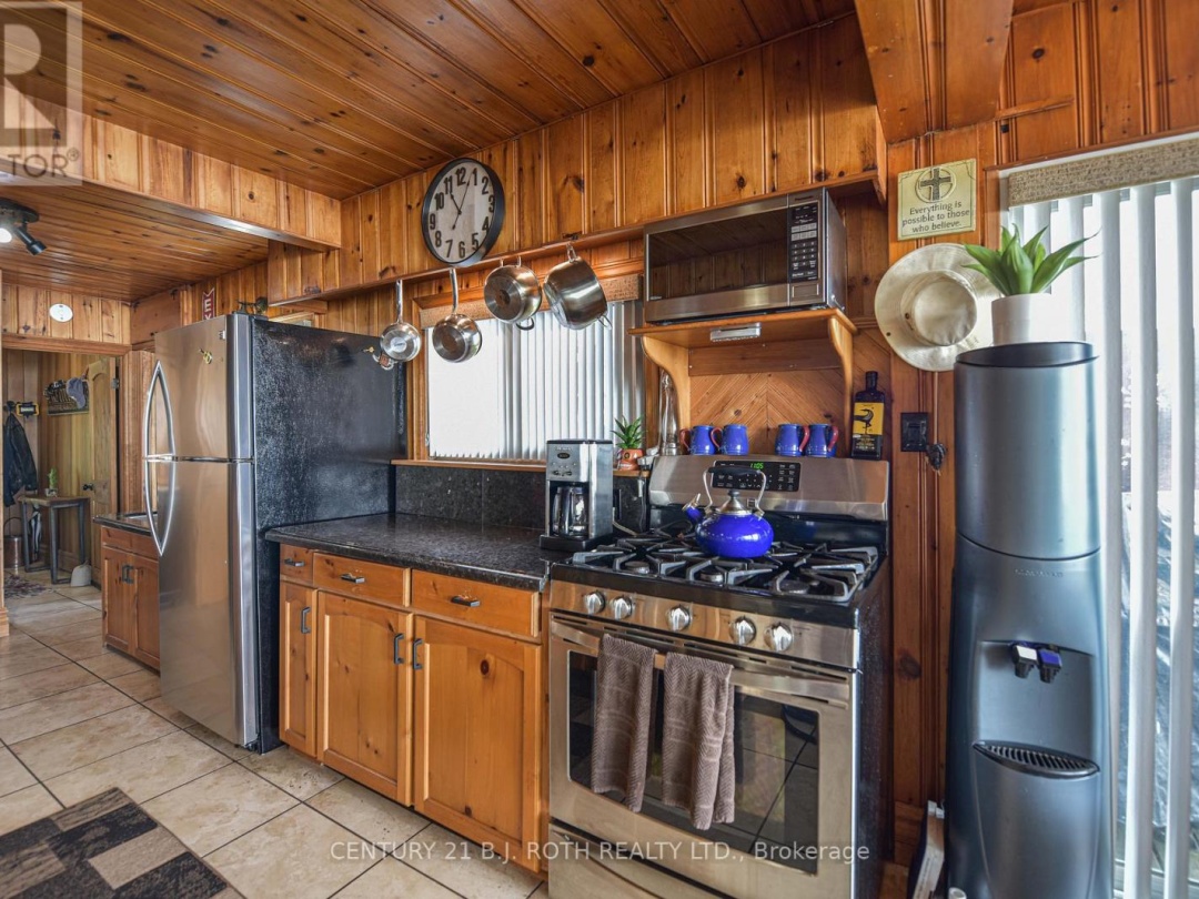 3939 MENOKE BEACH ROAD, 