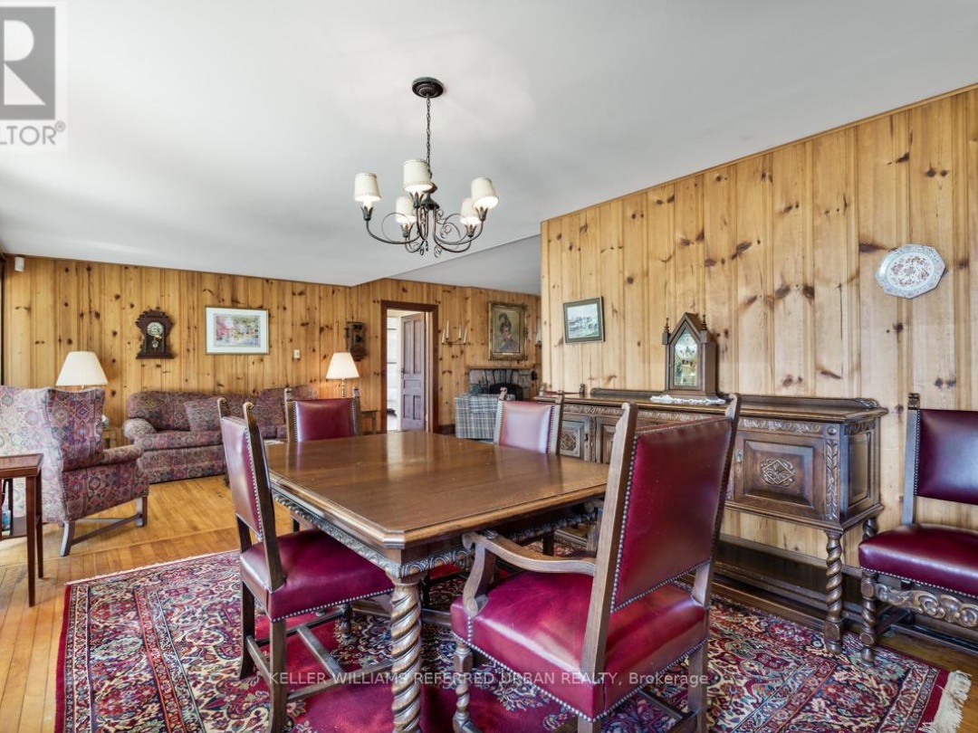 26950 Cedarhurst Beach Road, Lake Simcoe