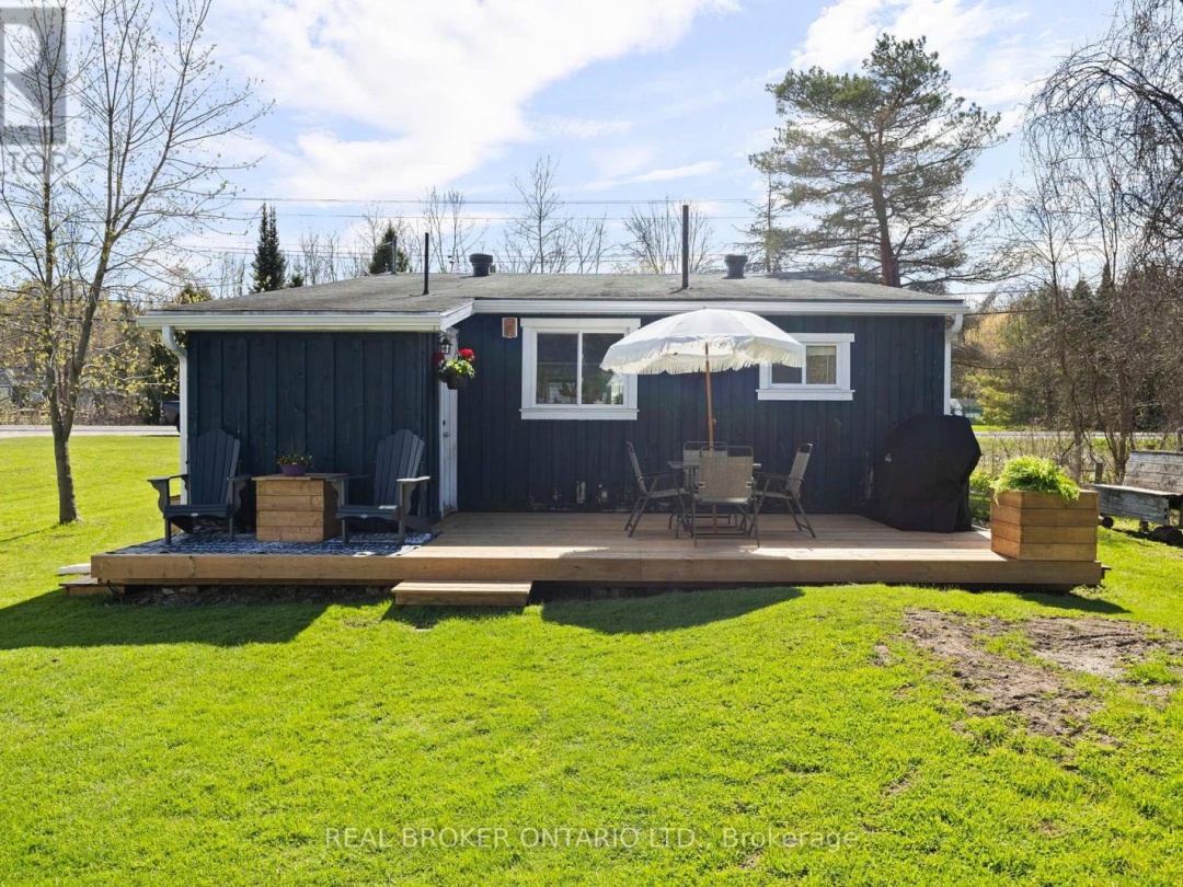 12979 COUNTY 16 ROAD, Severn (Fesserton)