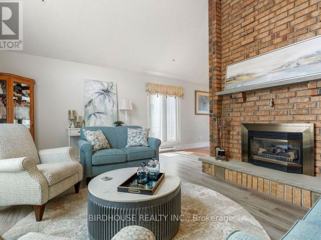 20 DOBLE DRIVE, Kawartha Lakes (Oakwood)