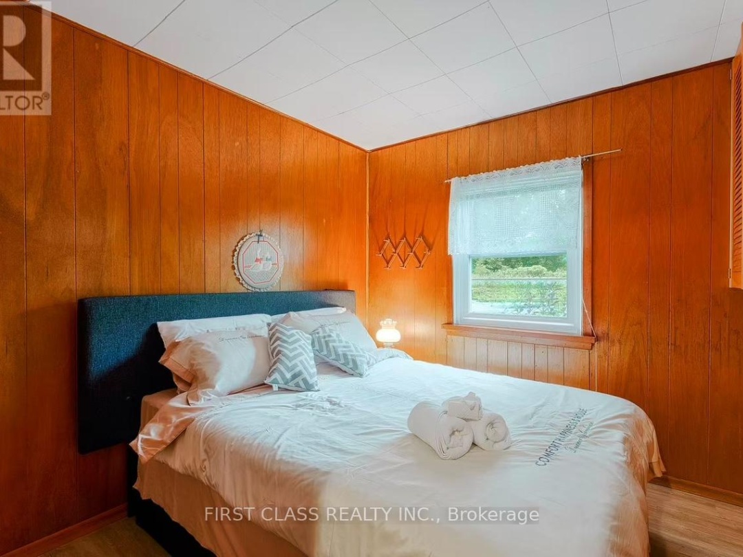 88 ALSOPS BEACH ROAD, Lake Simcoe