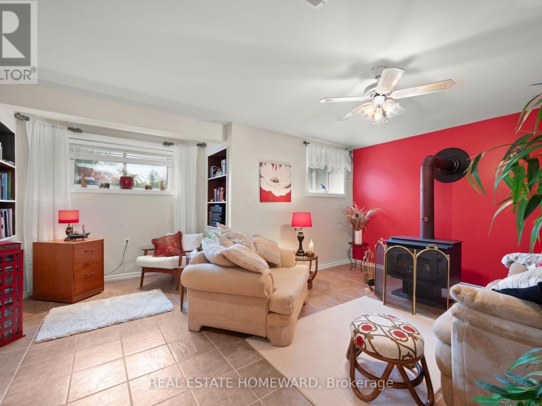 56 DRIFTWOOD SHORES ROAD, Canal Lake