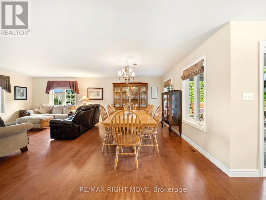 4672 ZACHARY CRESCENT, Ramara (Atherley)