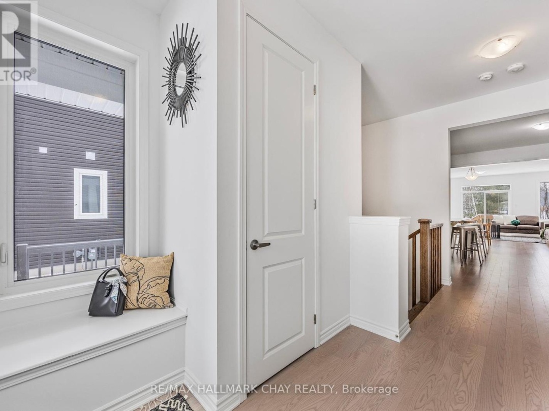 12 DYER CRESCENT, Bracebridge (Macaulay)