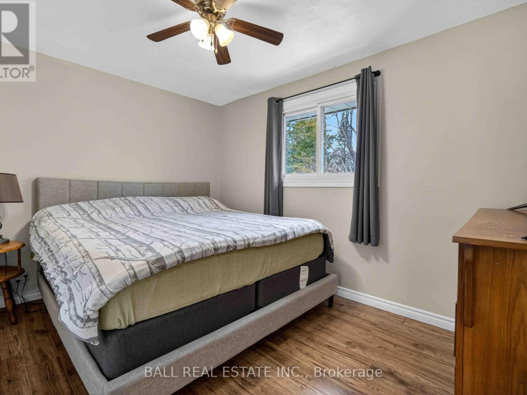 166 VICTORIA DRIVE, Sturgeon Lake
