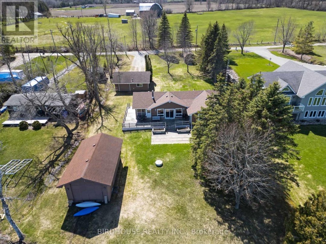 24 GILLIS STREET, Sturgeon Lake
