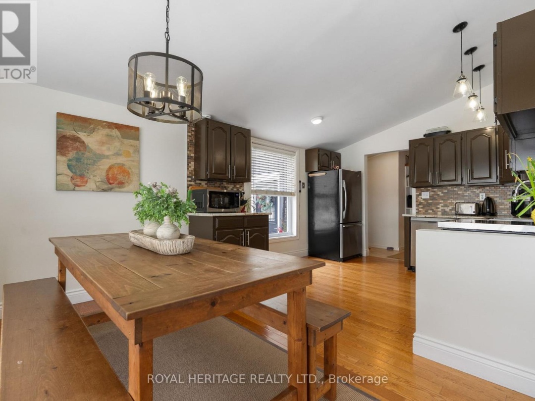 29 THURSTON STREET, Kawartha Lakes (Verulam)
