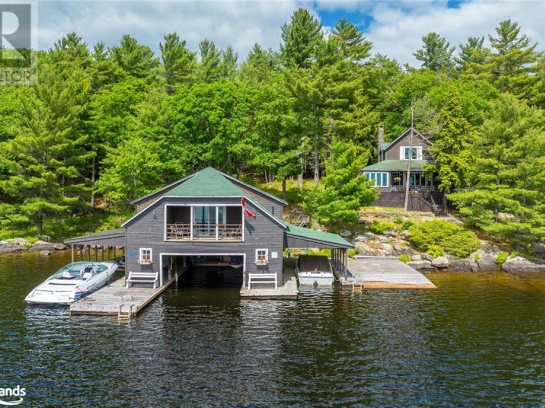 29 Is Keewaydin Island, Lake Muskoka