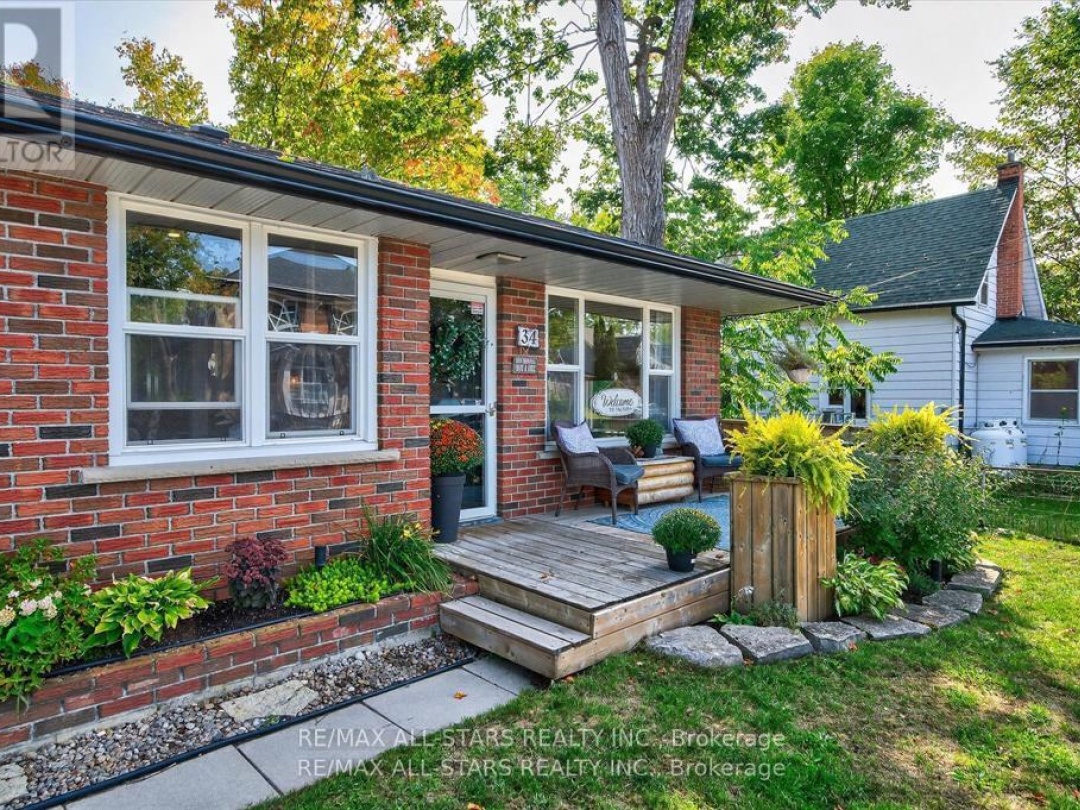 34 WILLIAM STREET, Kawartha Lakes (Bobcaygeon)