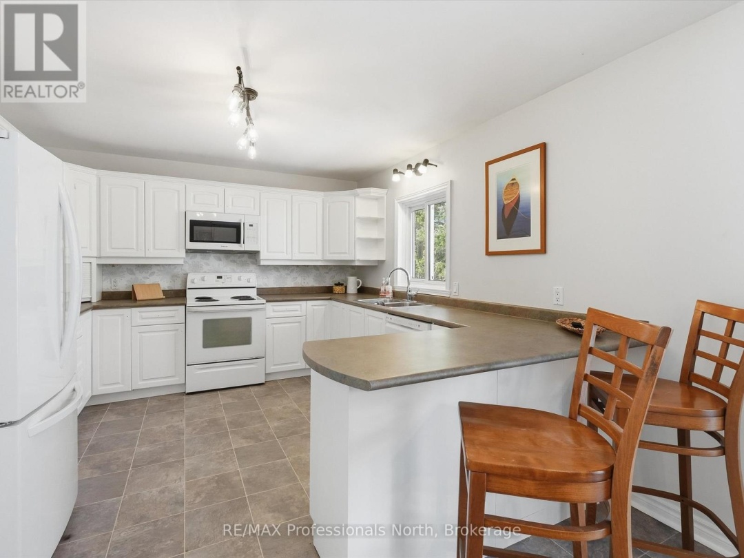 1 GLENDALE ROAD, Bracebridge (Monck (Bracebridge))