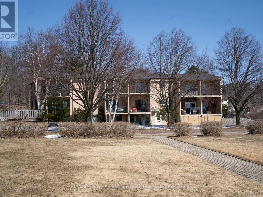 4 - 21 PROSPECT STREET, Parry Sound
