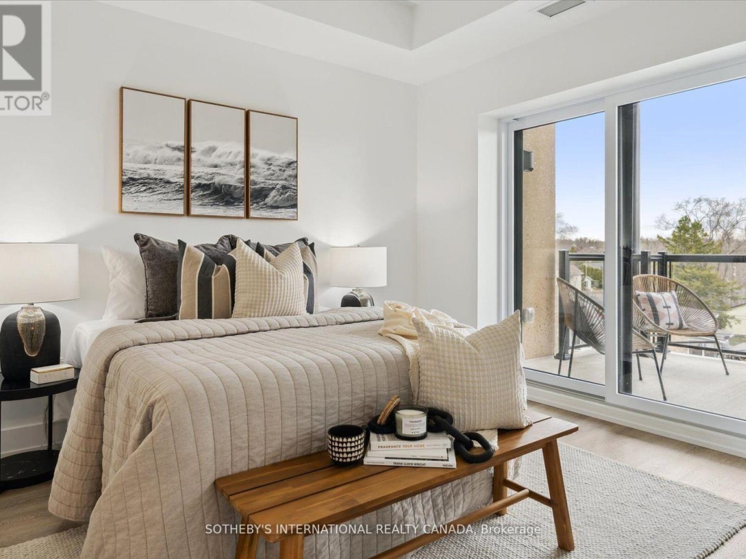 306 - 19B WEST STREET N, 