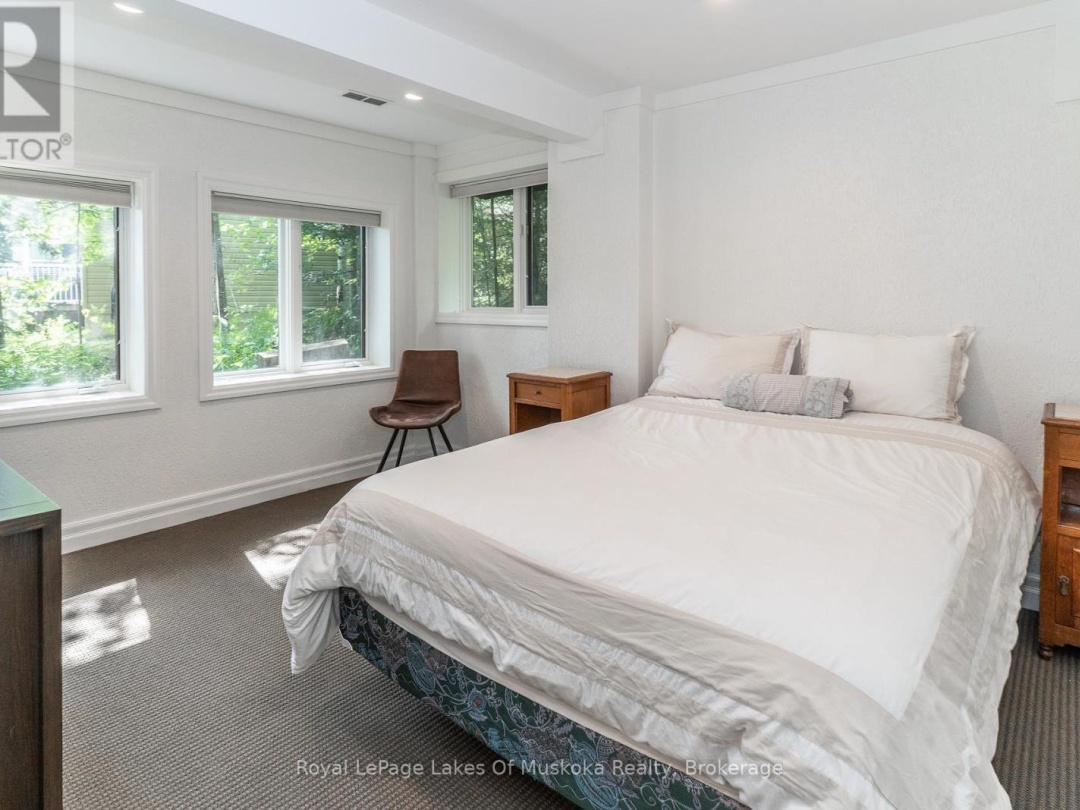51 PINETREE ROAD, 