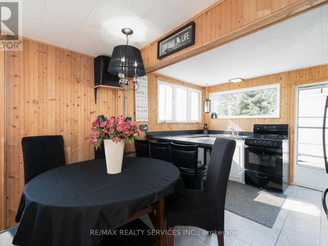 103 IVY LANE, Lake Simcoe