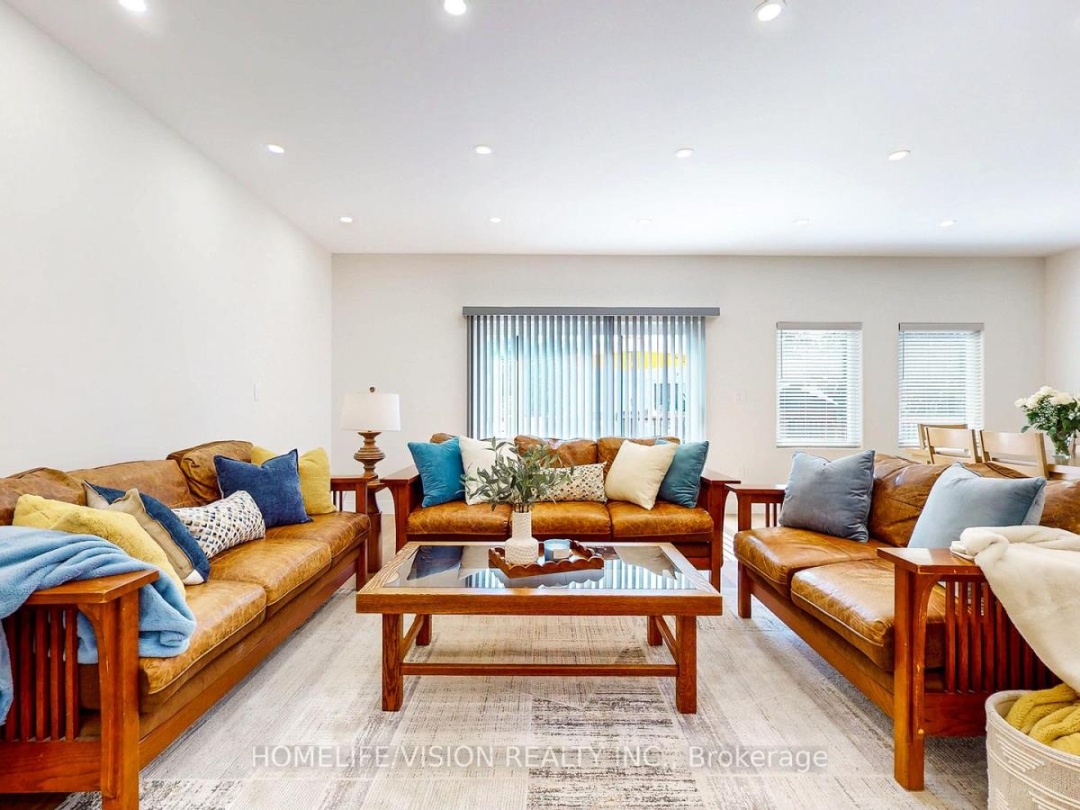 740 MIDLAND AVENUE, Tay (Port McNicoll)