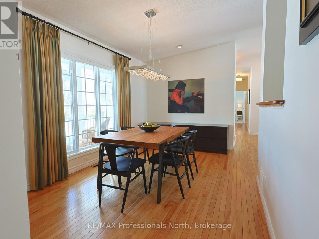31 DEERFOOT TRAIL, Huntsville (Brunel)