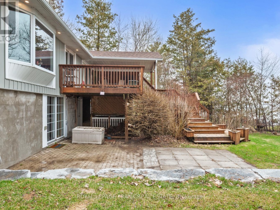111 BALL POINT ROAD, Lake Scugog