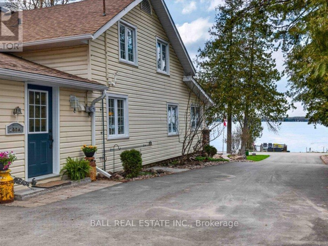 769 CEDAR GLEN ROAD, Sturgeon Lake