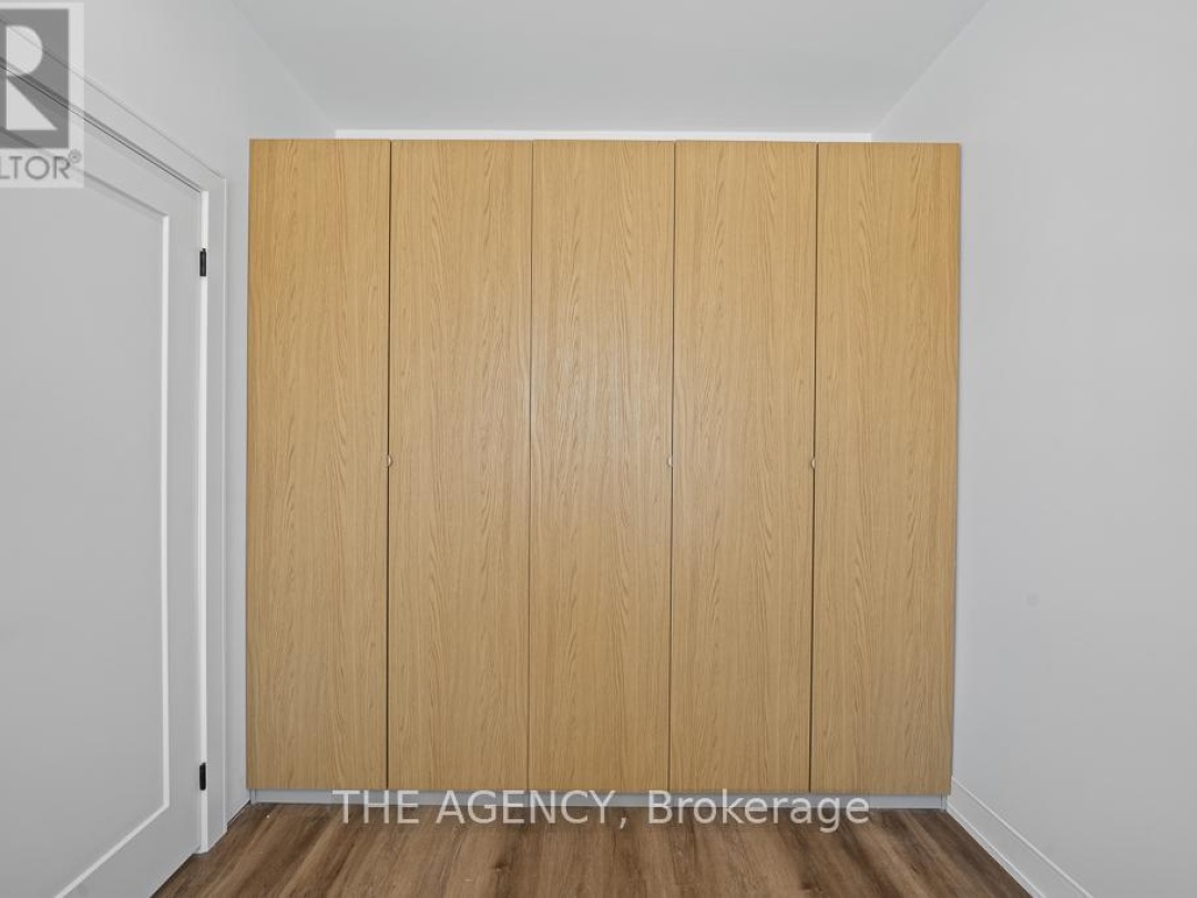 3714 QUAYSIDE DRIVE, Severn (West Shore)
