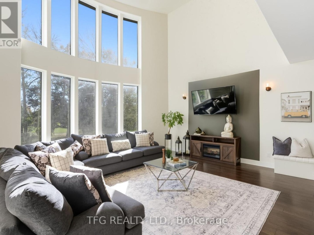 165 BAYSHORE DRIVE, 