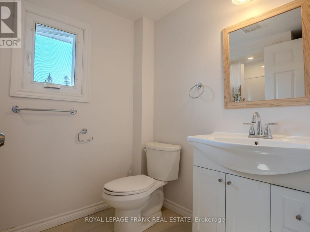 4075 COUNTY RD 121 N, Kawartha Lakes (Kinmount)