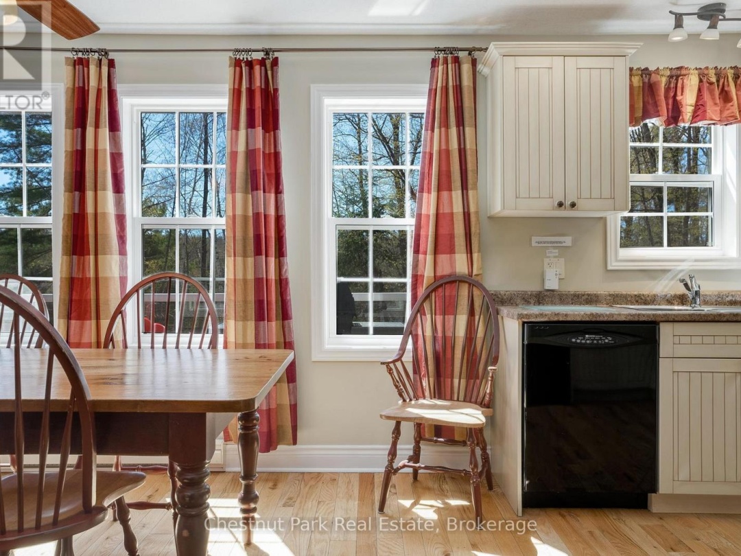 116-1 - 1052 RAT BAY ROAD, Lake Of Bays
